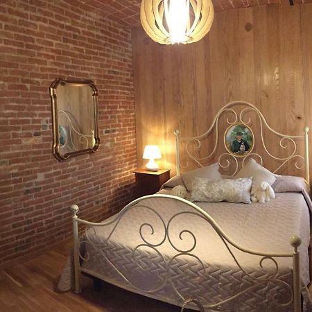 Diano dʼAlba Cascina Mainaヴィラ エクステリア 写真